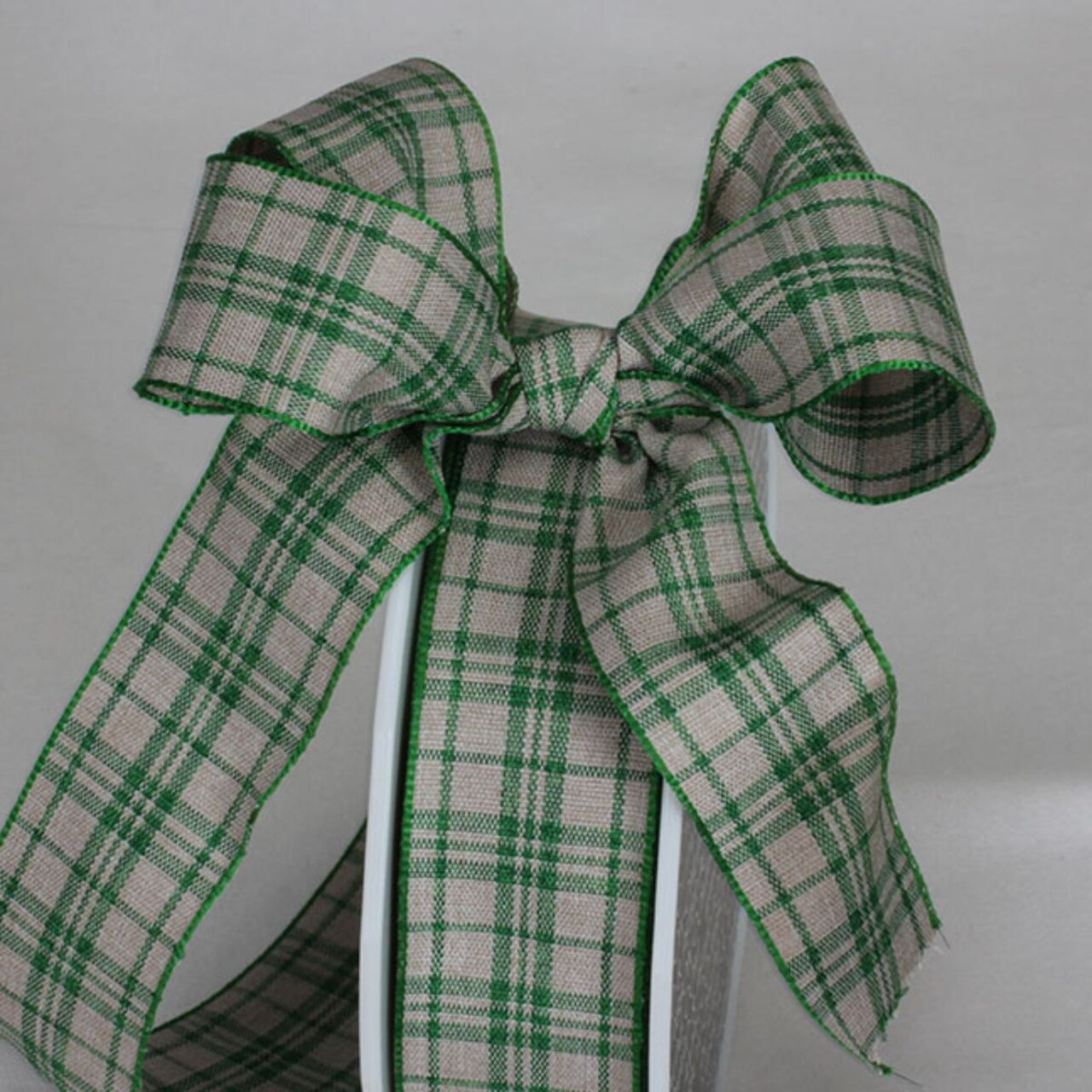 The Ribbon People Ivory and Green Plaid Metallic French Wired Craft Ribbon 1.5" x 33 Yards